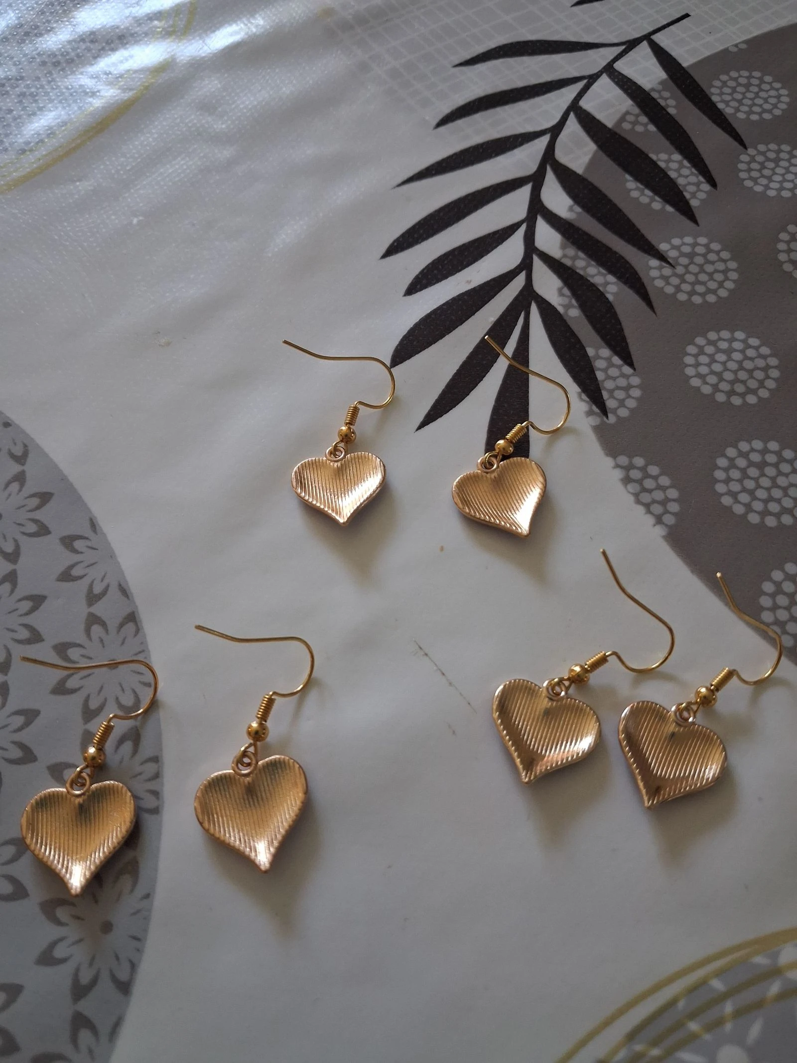 Set van 3 paar hartvormige oorbellen – photo 4